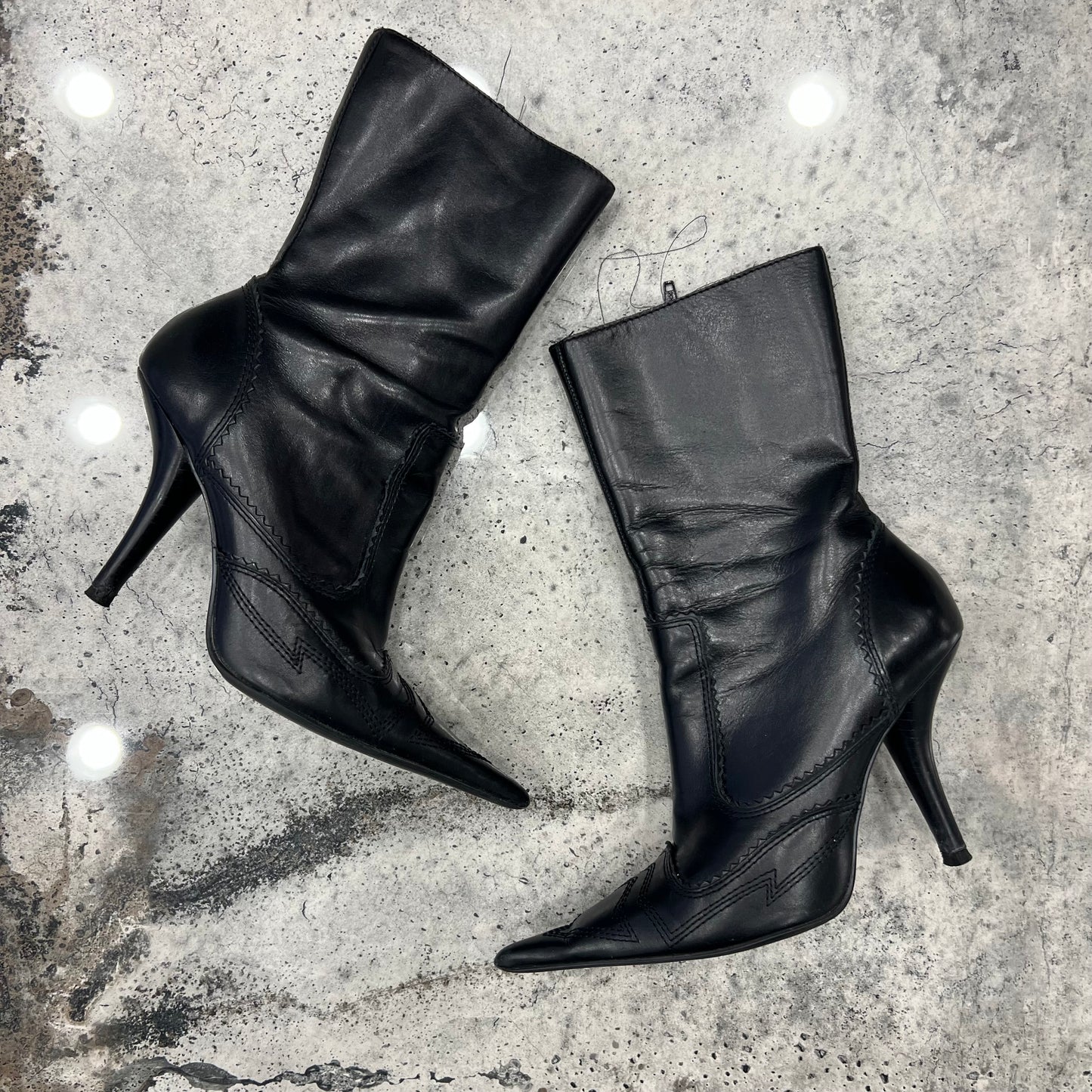 00s Steve Madden Western Booties