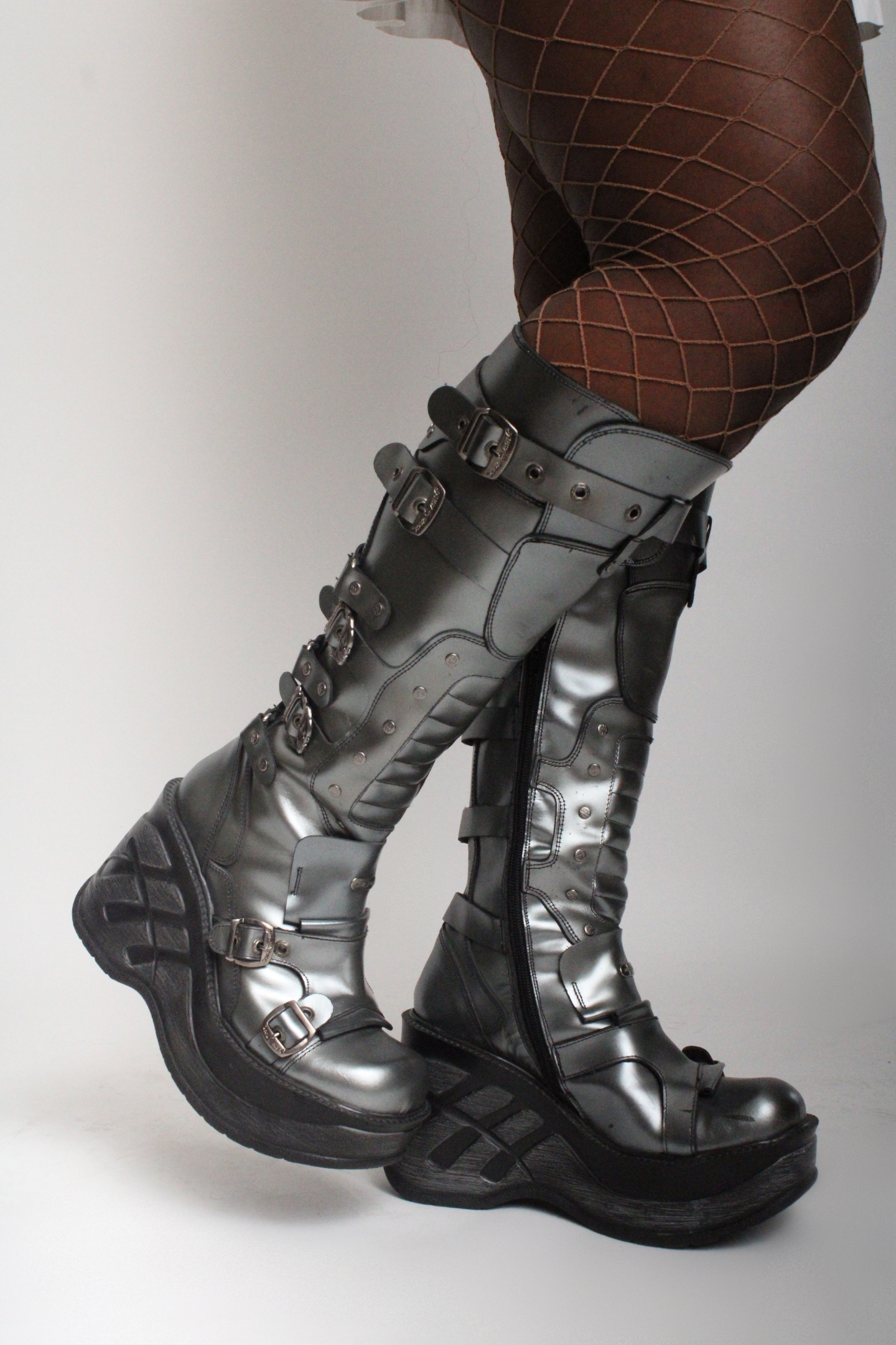 *Rare* New Rock Metallic Platform Boots