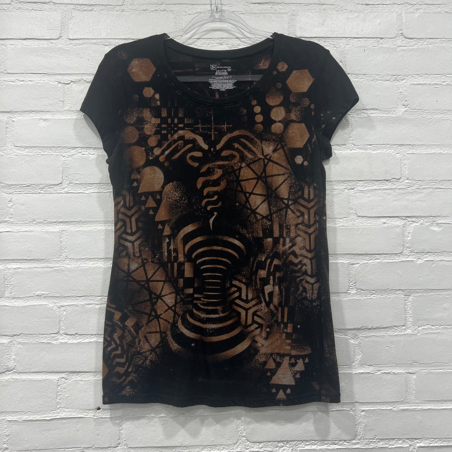 00s Airbrush Design Top