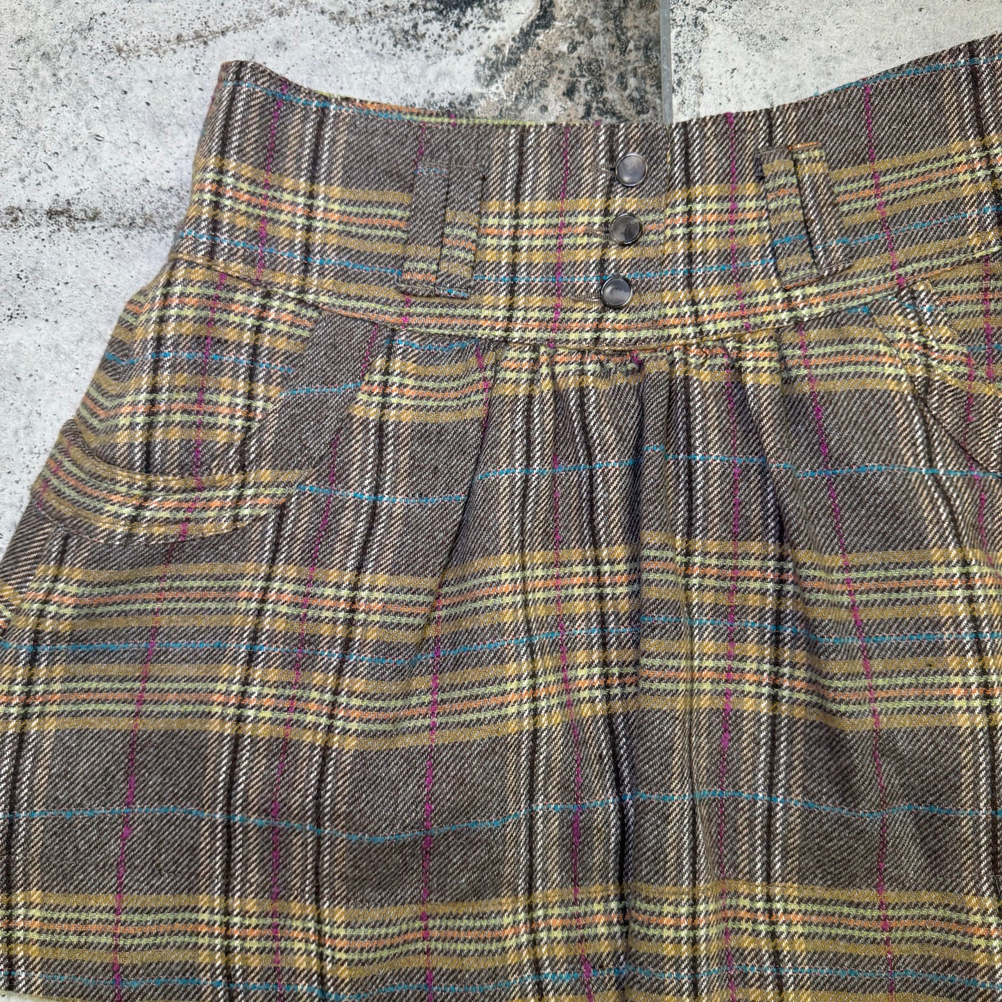 00s plaid mini skirt