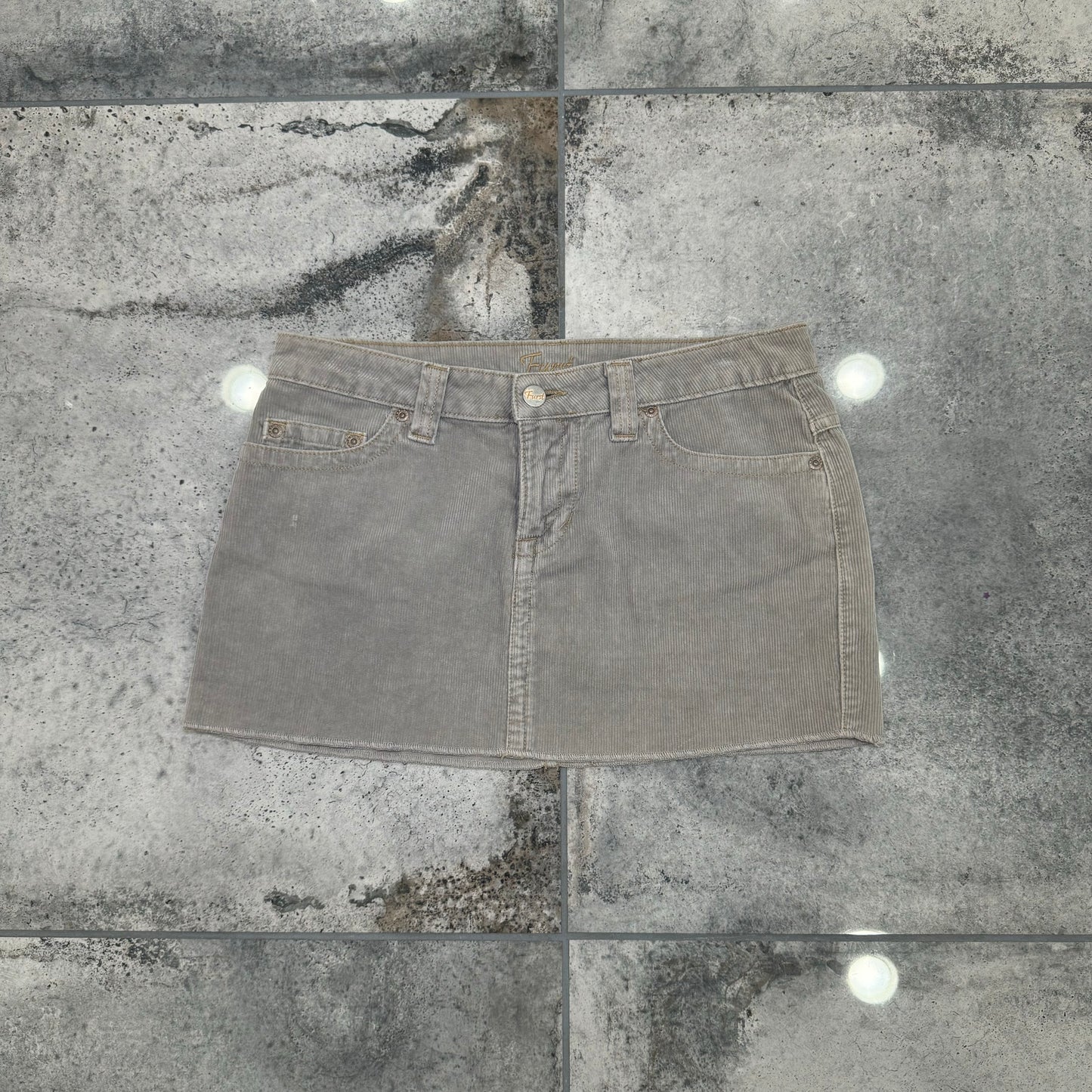 00s cutoff mini skirt