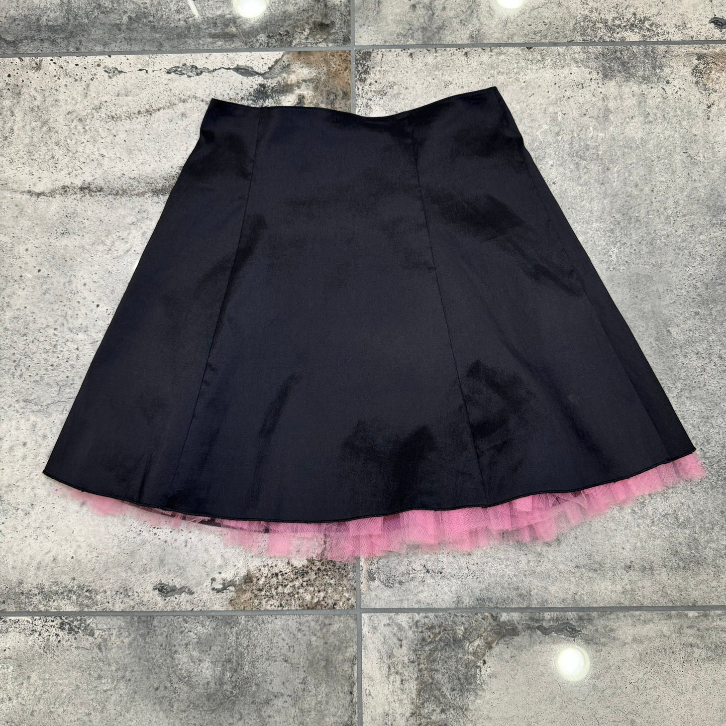 00s peekaboo mini skirt